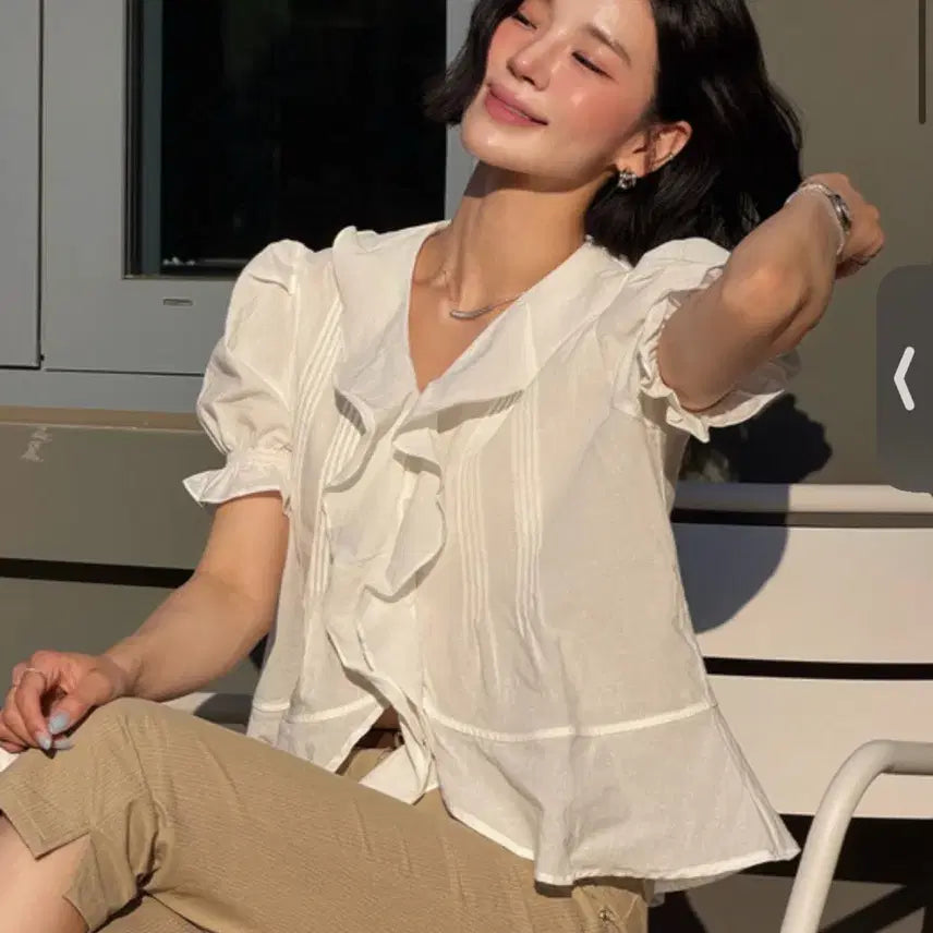 [BUNJANG] Drawfit Woman Blouse / 드로우핏우먼 블라우스