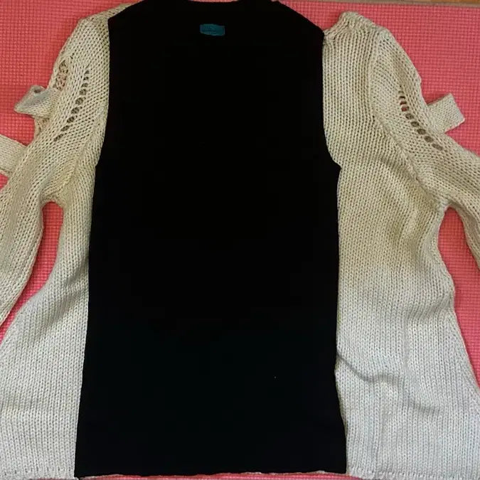 [BUNJANG] Slit Knit + Inner Cami Set / 트임 니트 + 이너 나시 세트