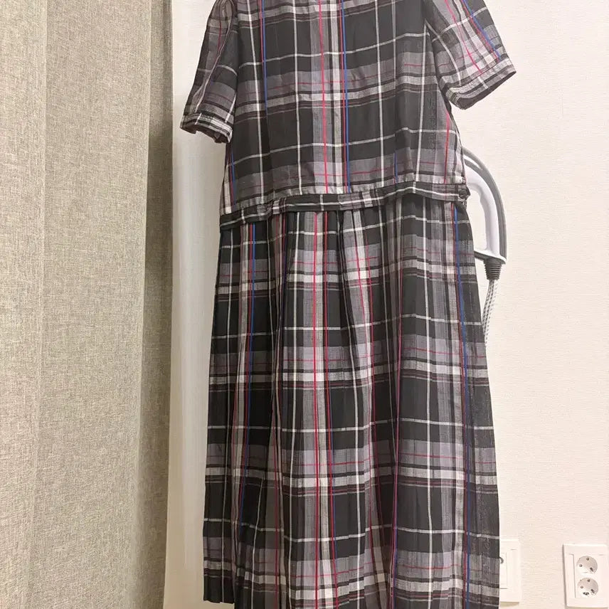 [BUNJANG] Checkered Pattern Midi Dress / 체크 패턴 원피스