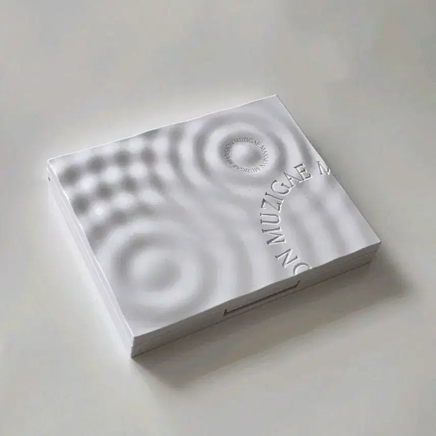 [BUNJANG] Mujer Palette 02 Sensuous / 무지개맨션 무아르 팔레트 02 센슈어스