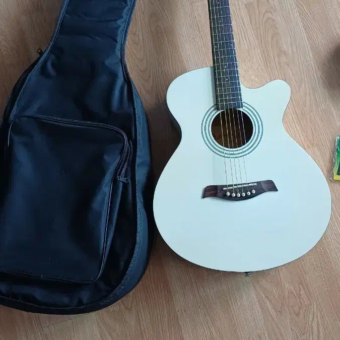 [BUNJANG] Babylon Acoustic Guitar White / 통 기타