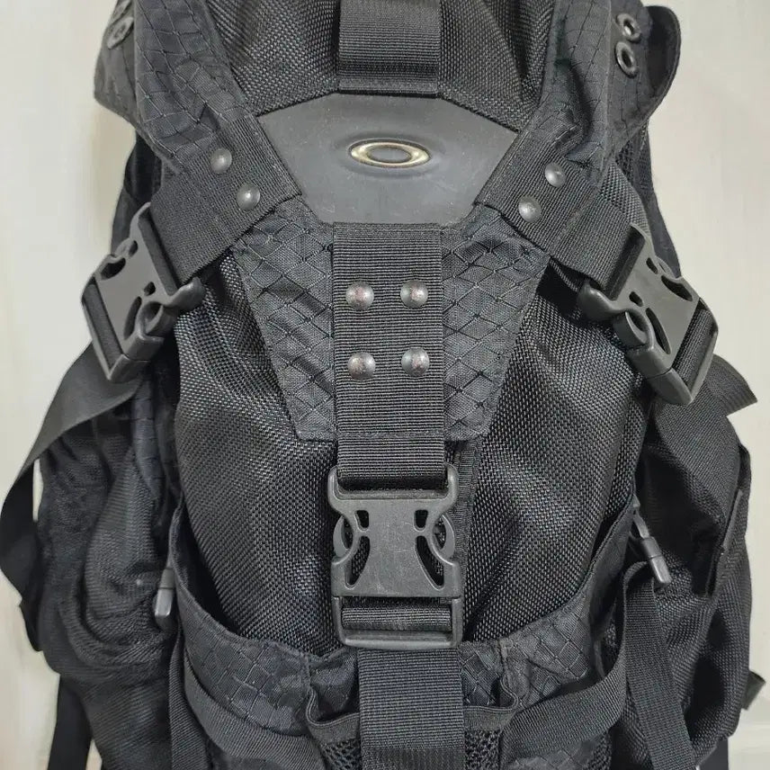 [BUNJANG] Oakley Icon RC Backpack Black / 오클리 아이콘 RC 백팩 블랙