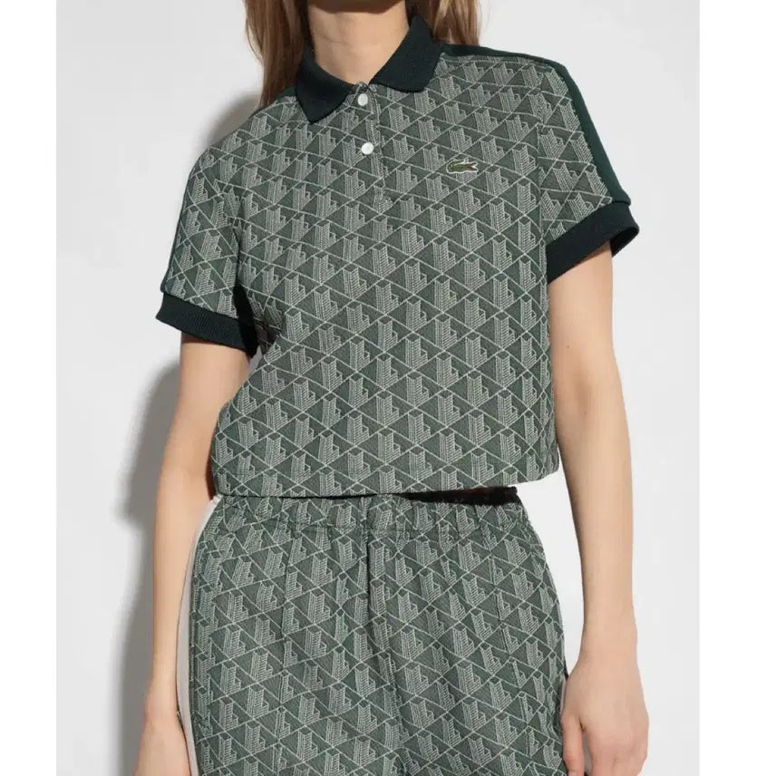 [BUNJANG] Lacoste Monogram Collar Short Sleeve Polo Shirt / [라코스테] 폴로 모노그램 카라 반팔티