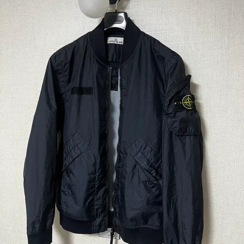 [BUNJANG] Stone Island 25SS Membrana Bomber Jacket / 25ss 스톤아일랜드 멤브라나 봅버자켓