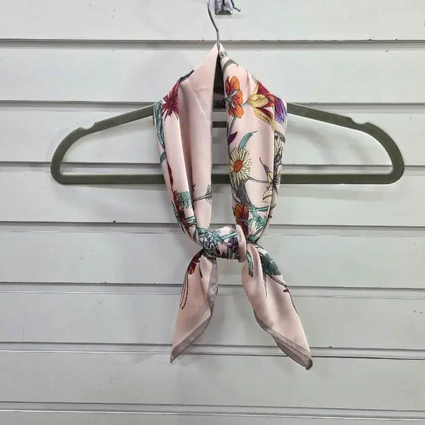 [BUNJANG] Flower Print Polyester Square Scarf / 플라워  폴리에스테르 사각스카프/보물찾기천사