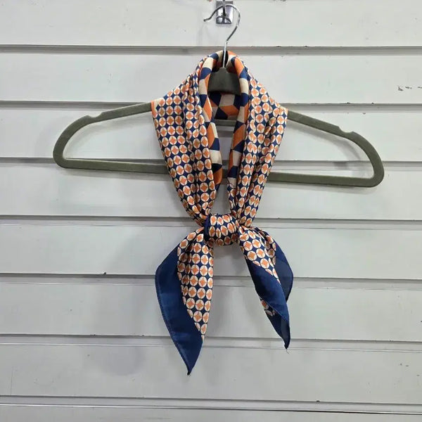 [BUNJANG] Patterned Polyester Square Scarf / 패턴무늬  폴리에스테르 사각스카프/보물찾기천사
