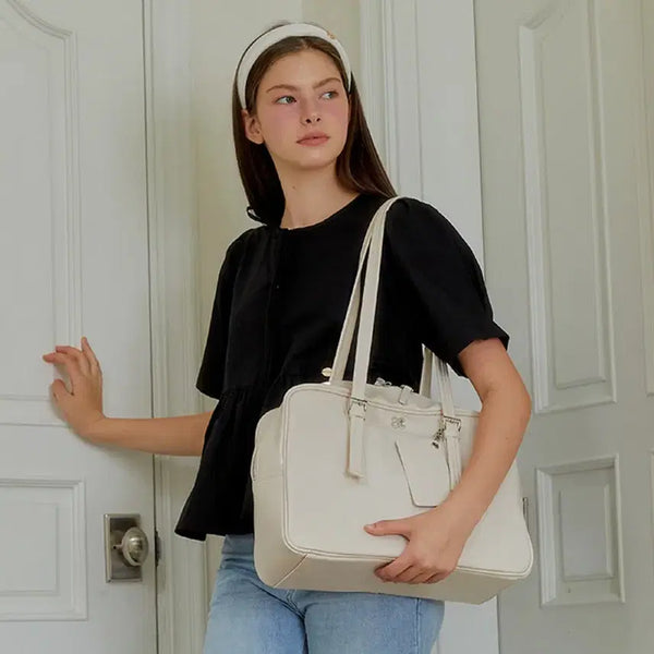 [BUNJANG] Anoetic Square Multi Shoulder Bag Ivory / (유튜버 재유 콜라보)아노에틱 스퀘어 멀티 숄더백 아이보리