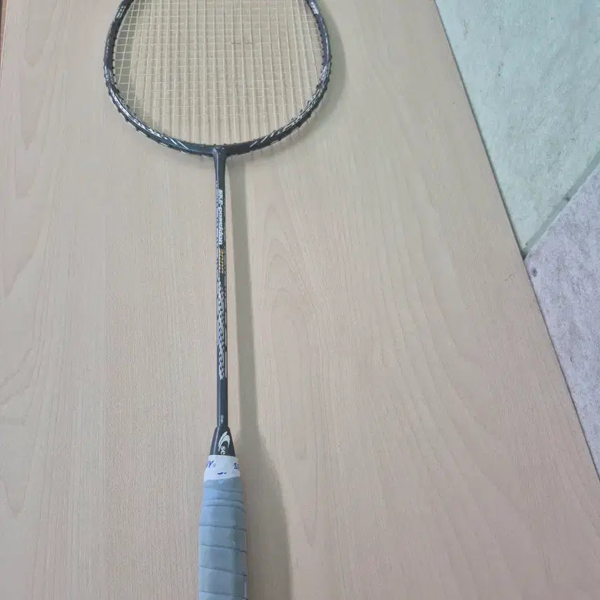 [BUNJANG] Rider Badminton Racquet / 배드민턴