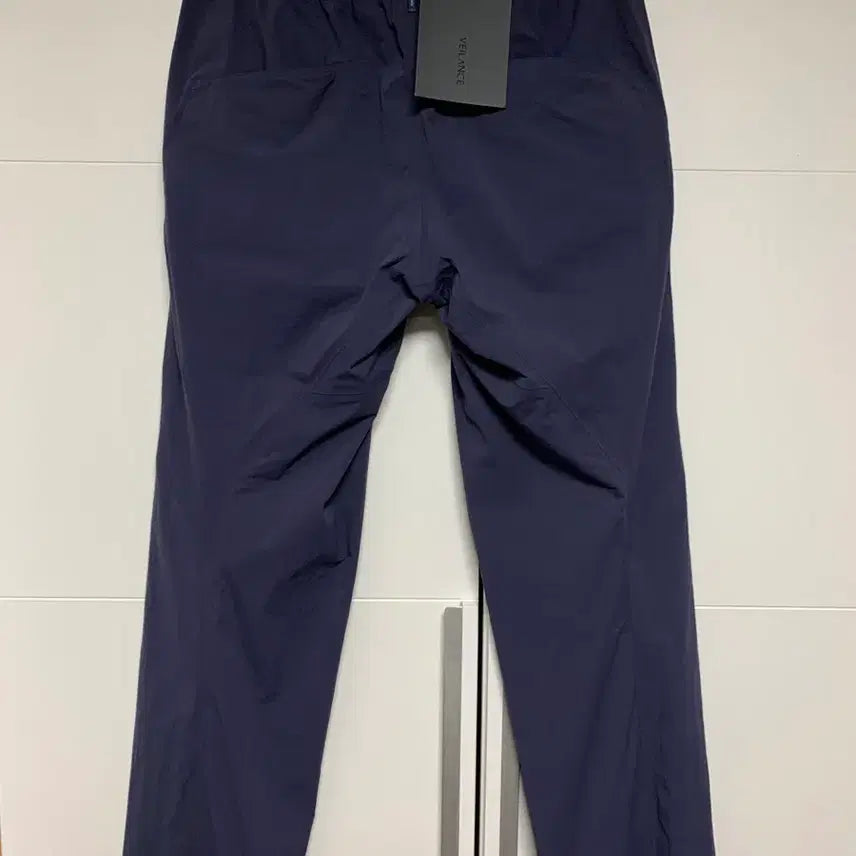 [BUNJANG] Arc'teryx Veilance Sphere LT Pants Black Sapphire / 아크테릭스 베일런스 스페레 lt 팬츠 32R
