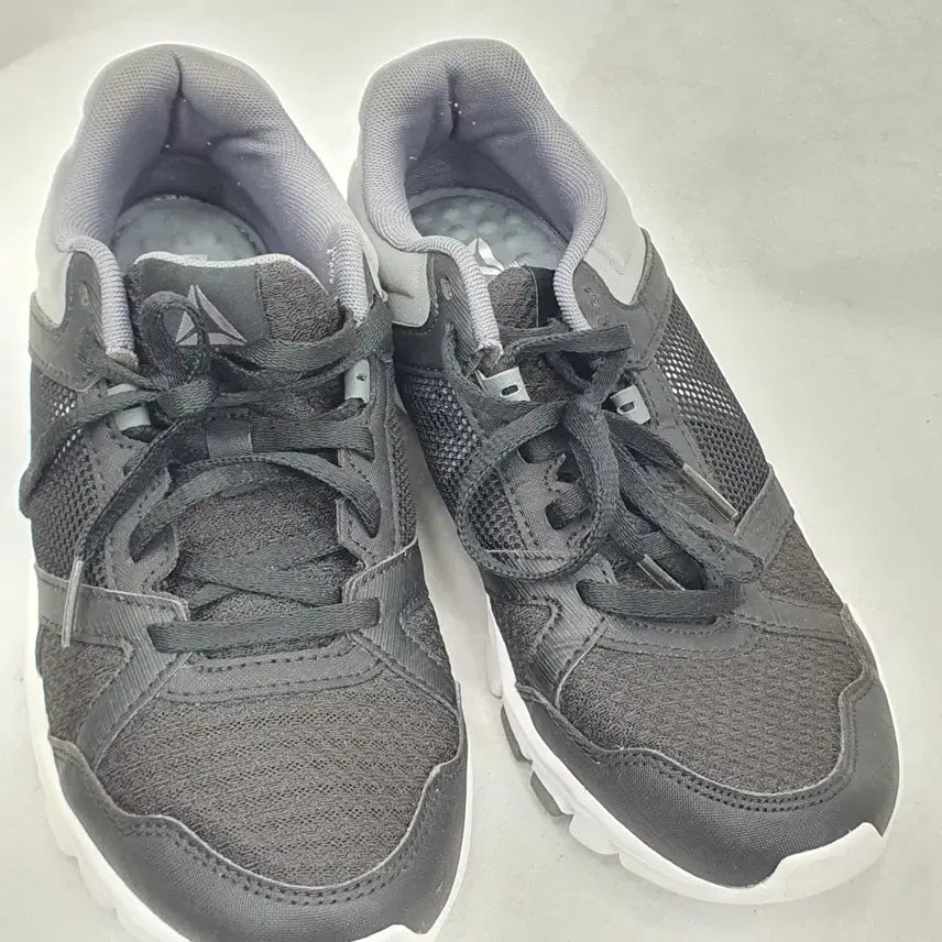 [BUNJANG] Reebok Yourflex Train 10 MT 250 / 리복 유어플렉스 트레인 10 MT  250
