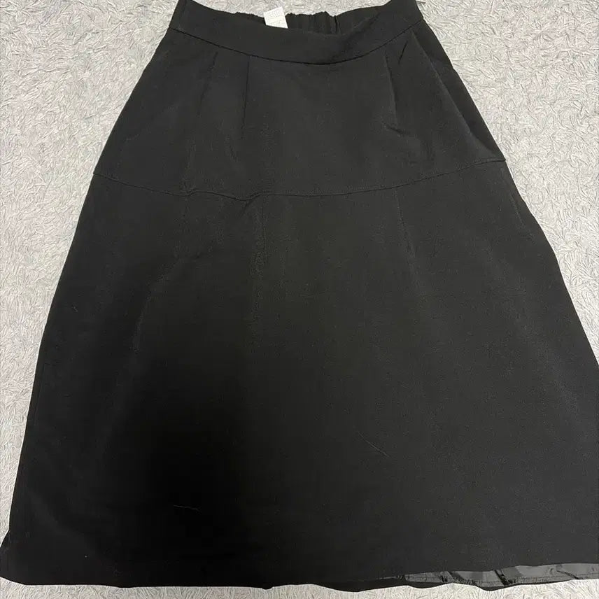 [BUNJANG] System Two-Tuck Balloon Skirt / 시스템 백밴딩 투턱 벌룬 스커트