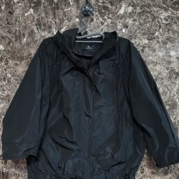 [BUNJANG] Solezia Relaxed Fit Lightweight Windbreaker Jacket / 솔레지아 바스락 루즈핏 점퍼 프리