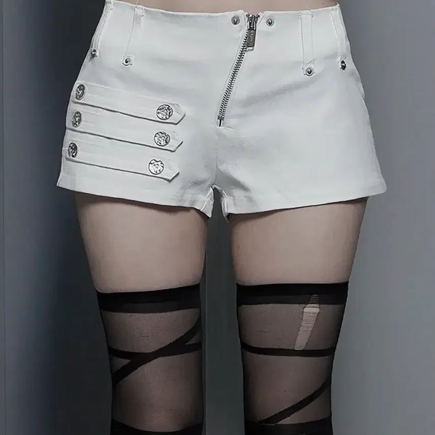 [BUNJANG] ETEOsome Napoleon Diagonal Zipper Shorts (White) / 에트오소메 나폴레옹 다이애거널 지퍼 반바지 숏 팬츠 (화이트)