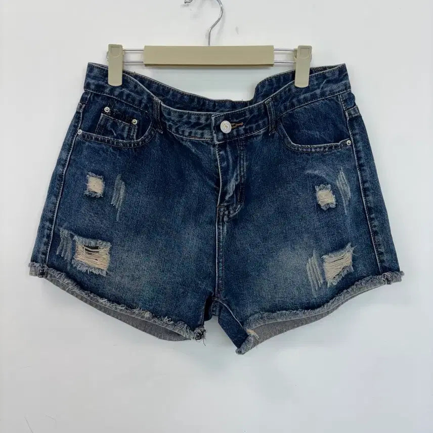 [BUNJANG] Women's Beaded Denim Shorts - Size 32 / 새상품 여성 비즈장식 데님 반바지 32인치 ㅡ0828