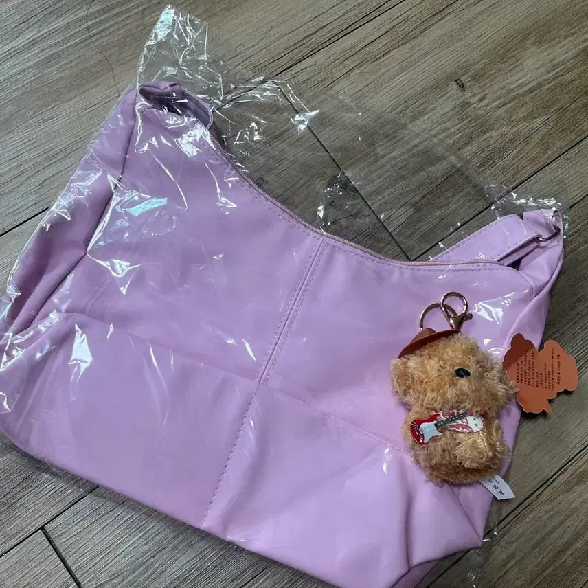 [BUNJANG] Pink Shoulder Bag with Teddy Bear Charm / 핑크 숄더백 (곰돌이 키링 포함)