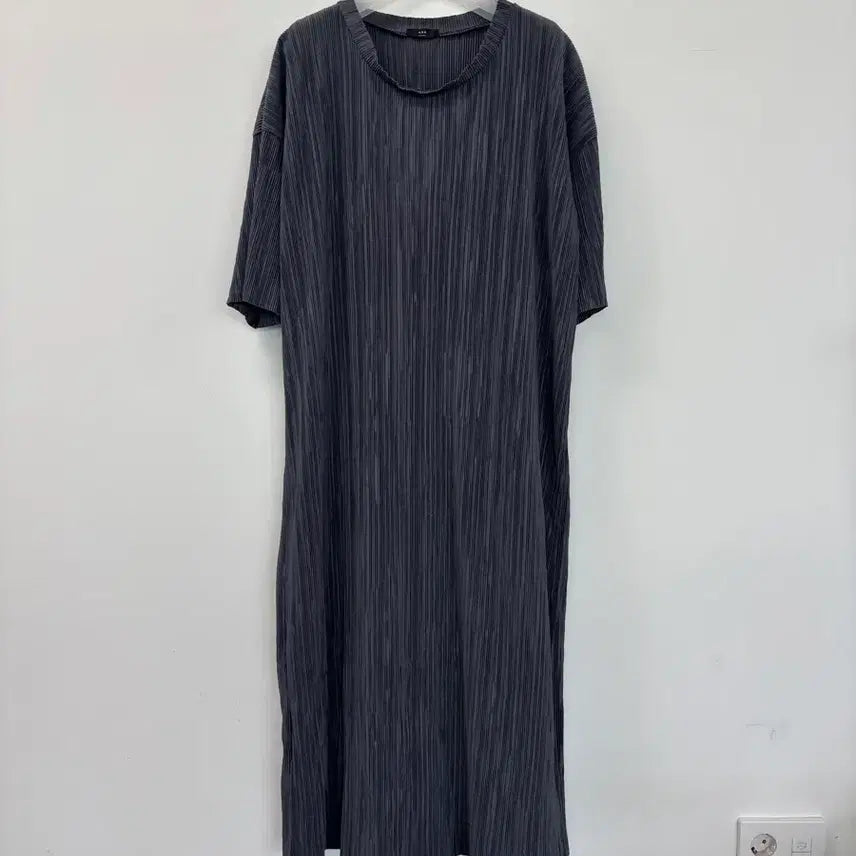 [BUNJANG] ARA Charcoal Pleated Long Dress / ARA 차콜 플리츠 롱 원피스 FREE ㅡ0828