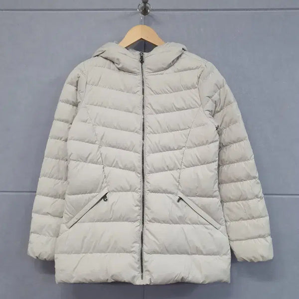 [BUNJANG] Calvin Klein Lightweight Down Jacket (Size S/P, Ivory) / #캘빈클라인 경량 패딩 S/P 아이보리