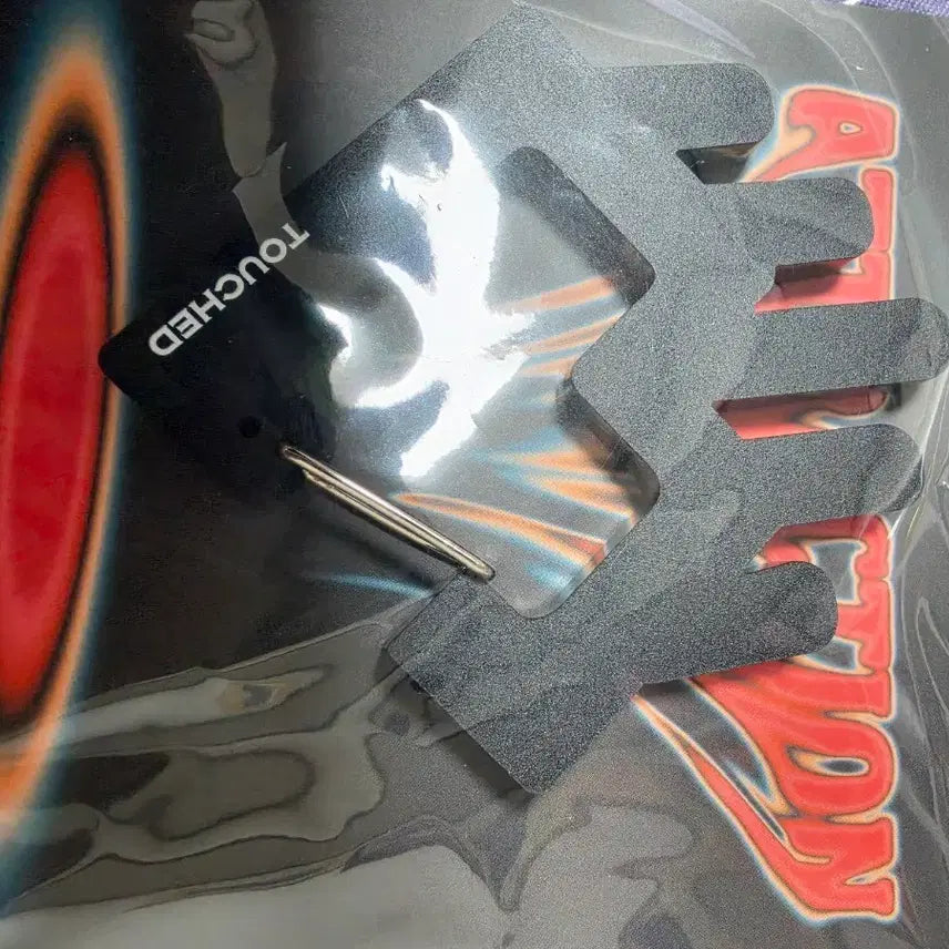 [BUNJANG] Touched Logo Carabiner / 터치드 로고 카라비너