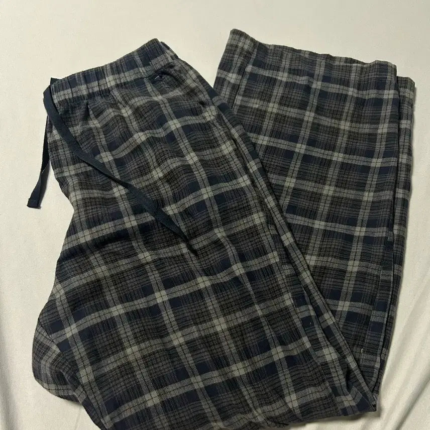 [BUNJANG] Uniqlo Checkered Pajama Pants / 유니클로 체크바지 잠옷바지