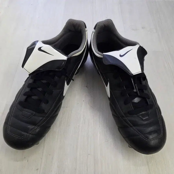 [BUNJANG] Nike Black Football Boots Size 285mm / 나이키 블랙 축구화 285mm