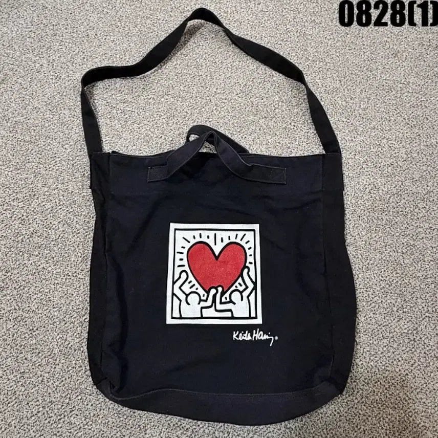 [BUNJANG] Keith Haring Heart Print Tote Bag Black / 키스해링 토트백 검정 하트 프린트 0828