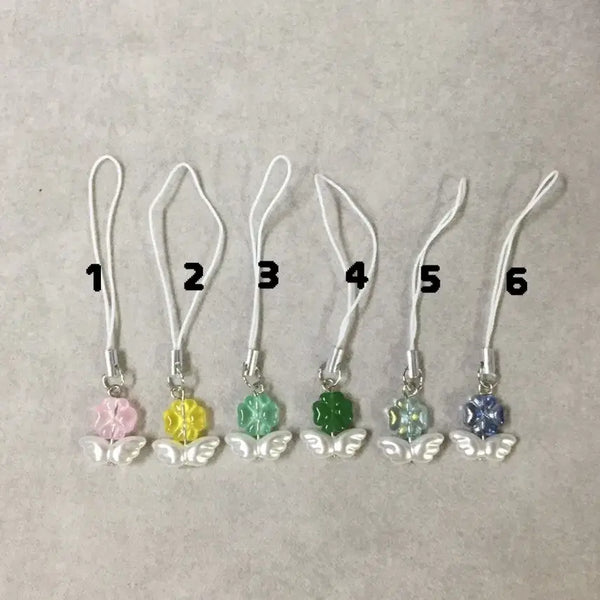 [BUNJANG] Angel Wings Beaded Keychain / 행운 엔젤 날개 비즈키링