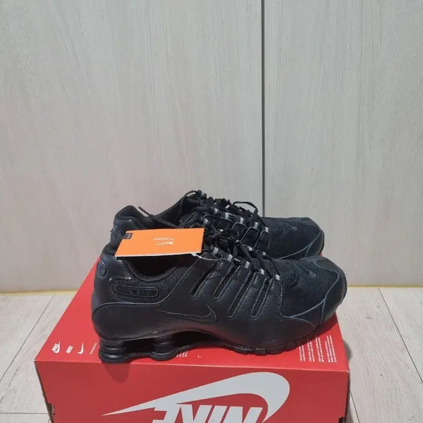 [BUNJANG] Nike Shox NZ Shoes / 미시착새상품)) 나이키 샥스NZ 265  275