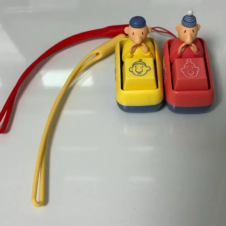 [BUNJANG] Pat & Mat Keycap Keyring / 패트와매트 키캡 키링