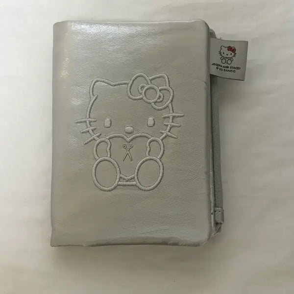 [BUNJANG] Joseph And Stacey Hello Kitty Passport Wallet Silver / 조셉앤스테이시 헬로키티 여권지갑 실버