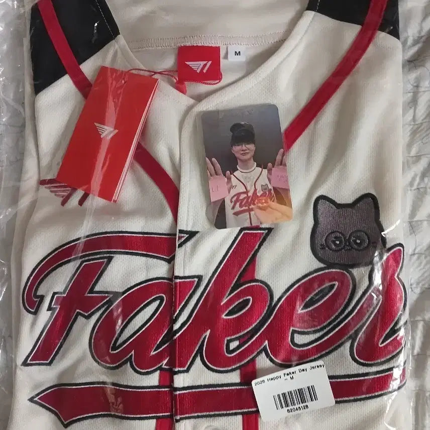 [BUNJANG] T1 Faker 2026 Birthday Baseball Jersey M Size / (미개봉 새 상품) T1 티원 페이커 생일 야구 유니폼 M사이즈 팝니다