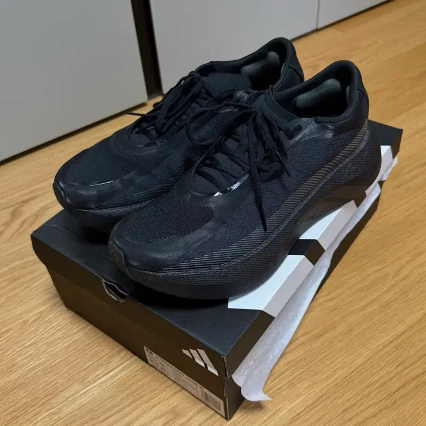 [BUNJANG] Adidas Hyperboost Edge All Black Running Shoes 285mm / 아디다스 하이퍼부스트 엣지 올블랙 285mm 최상급
