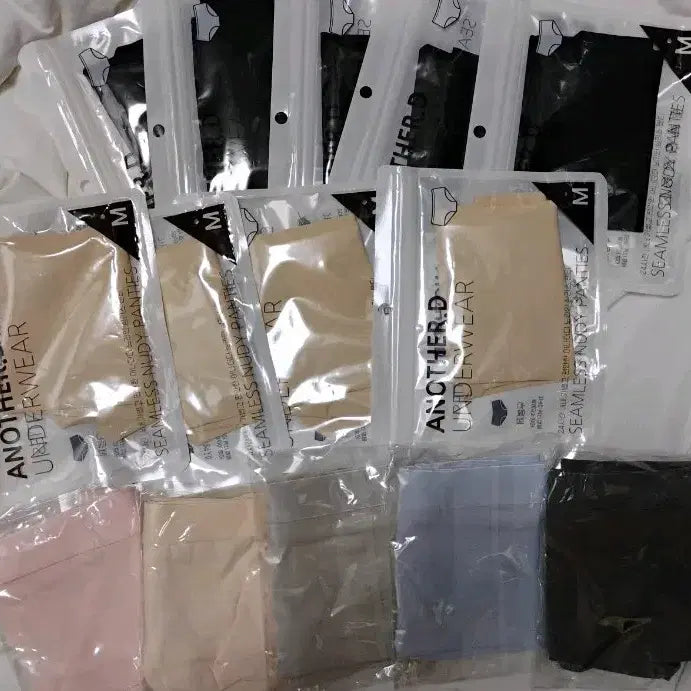 [BUNJANG] Another Doah Women's Seamless Panties Set / 어나더도아 여성팬티 전부 새상품