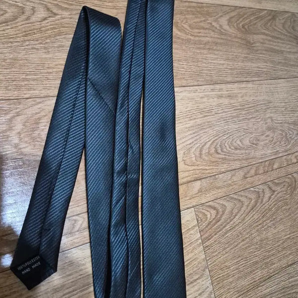 [BUNJANG] CAPACCI Classic Dark Grey Diagonal Pattern Handmade Tie / CAPACCI (카파치) 클래식 다크 그레이 사선 패턴 넥타이