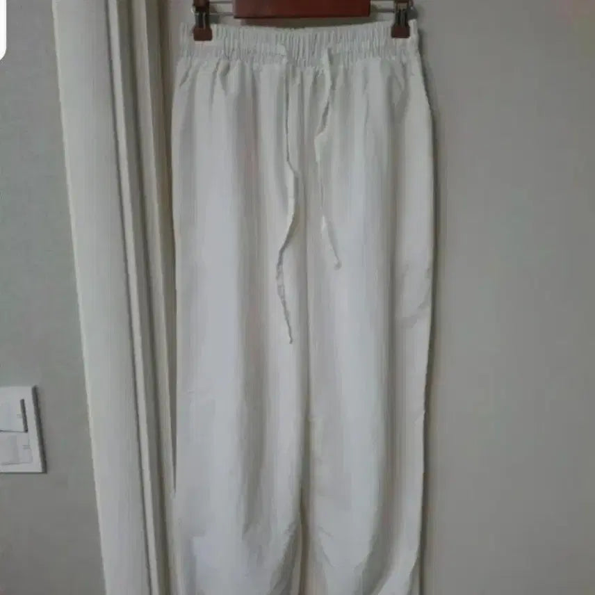 [BUNJANG] White Twill Jogger Pants - Free Size / 화이트 바스락조거 팬츠   프리
