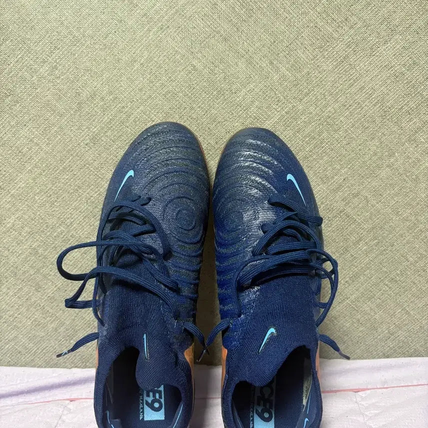 [BUNJANG] Nike Phantom GX Soccer Cleats 260 / 나이키팬덤GX 축구화260