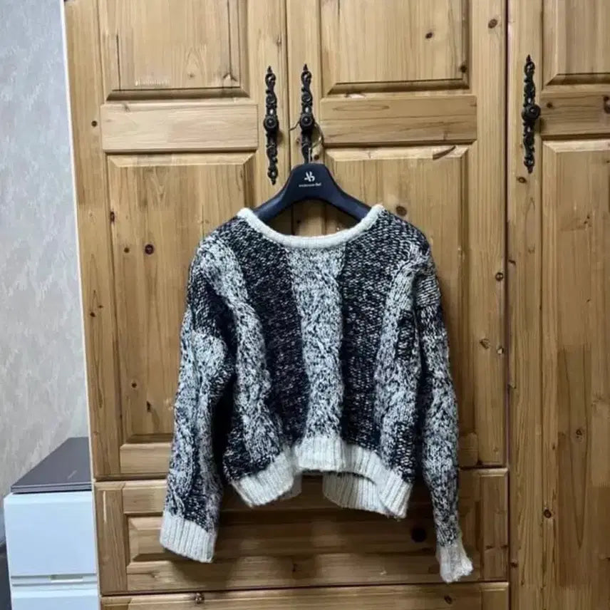 [BUNJANG] IRO Cropped Knit / [34] 이로 크롭 니트