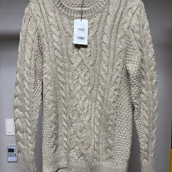 [BUNJANG] CLUECK Cable Knit Sweater Beige / CLUECK 니트 스웨터 베이지