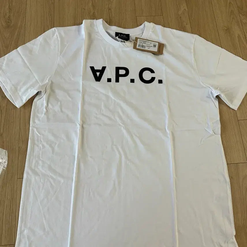 [BUNJANG] A.P.C. White T-Shirt / A.P.C. 반팔티 화이트