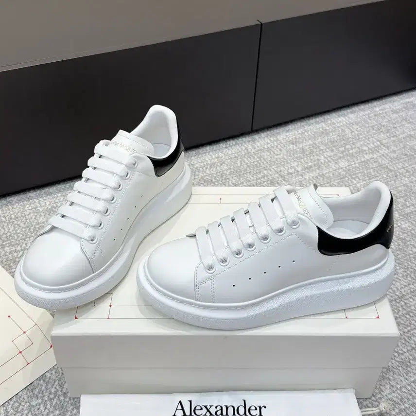 [BUNJANG] Alexander McQueen Oversized Sneaker / 알렉산더 맥퀸 화이트 블랙힐 스니커즈