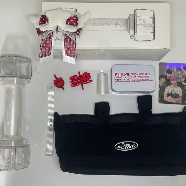 [BUNJANG] P NATION PLAVE Support Light Stick Bundle Set with Parts, Bag, and Ribbon / 일괄) 플레이브 응원봉, 파츠, 가방