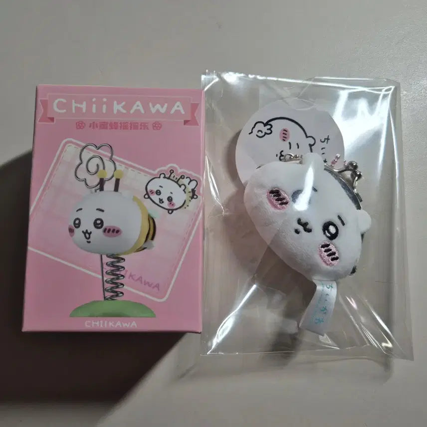 [BUNJANG] Chikawa Honey Bee Charm & Coin Purse Set / 먼작귀 치이카와 세트 판매