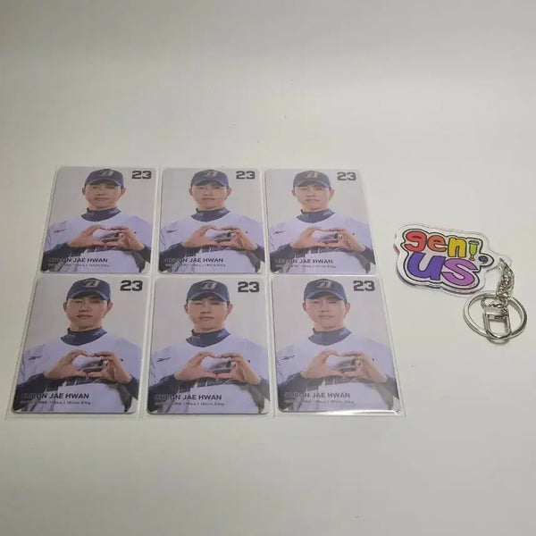 [BUNJANG] NCDinos Chunjaehwan Bundle Set Photocard + Keychain / 일괄)NC다이노스 천재환 포토카드 포카+키링