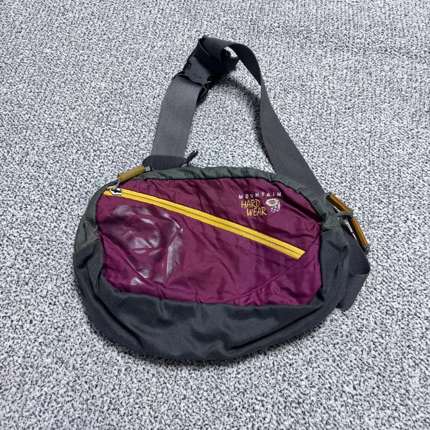 [BUNJANG] Mountain Hardwear Outdoor Hip Pack / 마운틴 하드웨어 아웃도어 힙색 0828