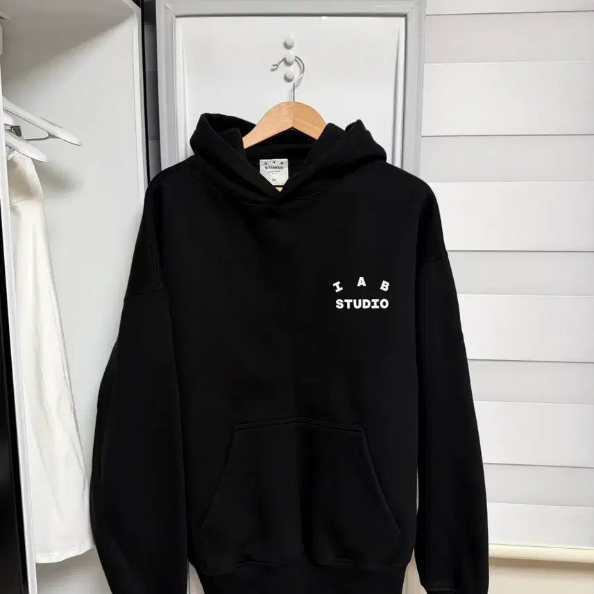 [BUNJANG] I.A.P STUDIO Black Fleece Hoodie XL / 아이앱스튜디오 블랙 기모 후드티 XL 판매합니다 !