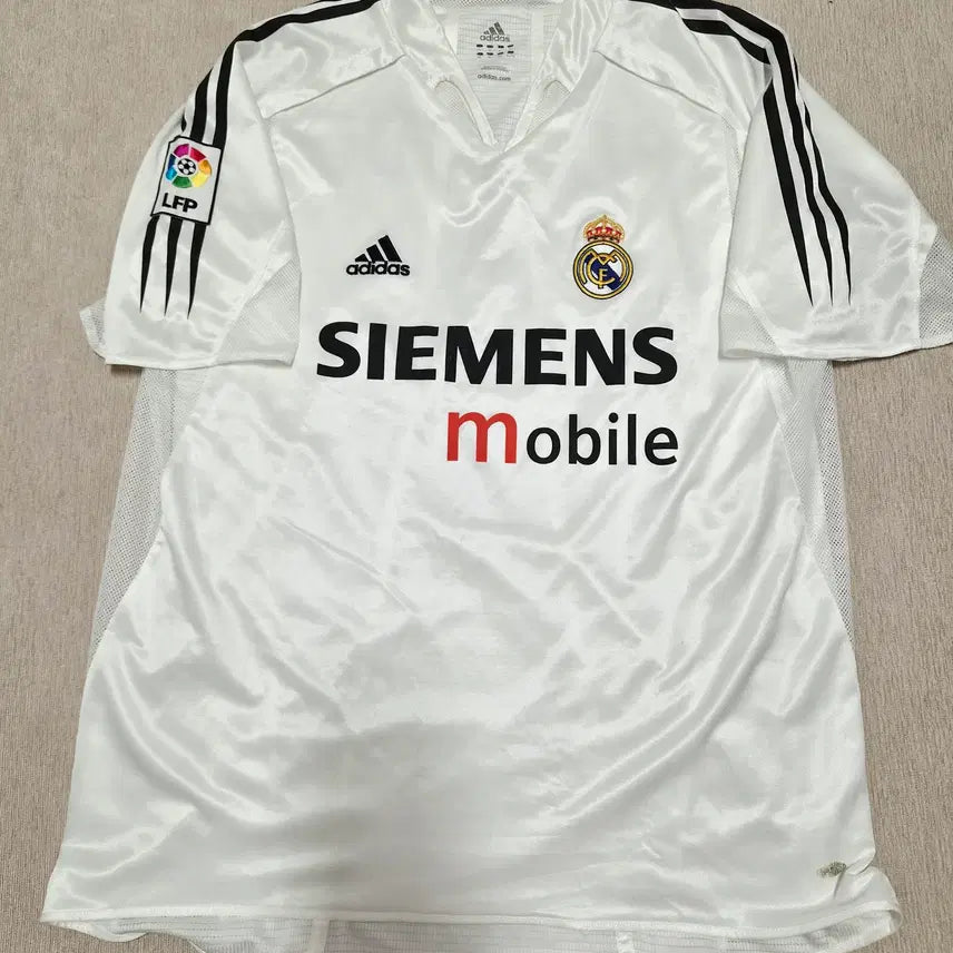 [BUNJANG] Real Madrid 2004-05 Home Authentic Ronaldo Jersey / 04-05 레알 마드리드 홈 어센틱 정품 호나우두 유니폼