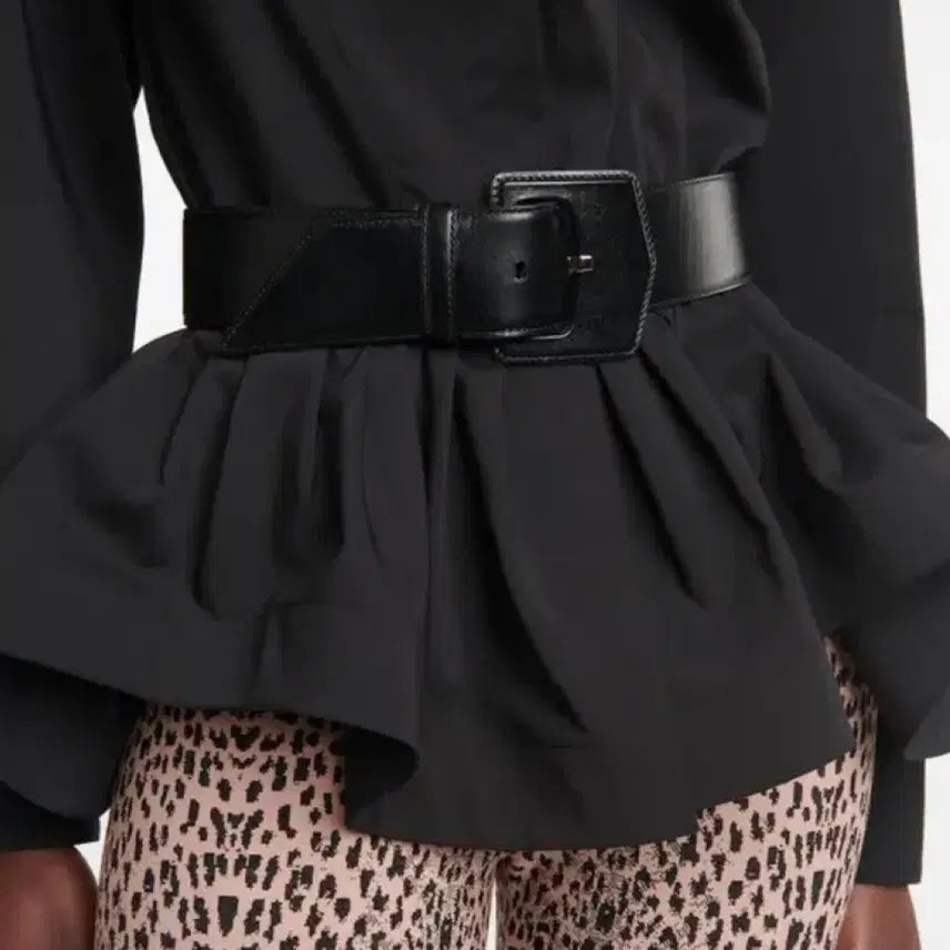 [BUNJANG] Alaia Black Leather Belt / ALAIA 알라이아 블랙 가죽벨트 새상품급