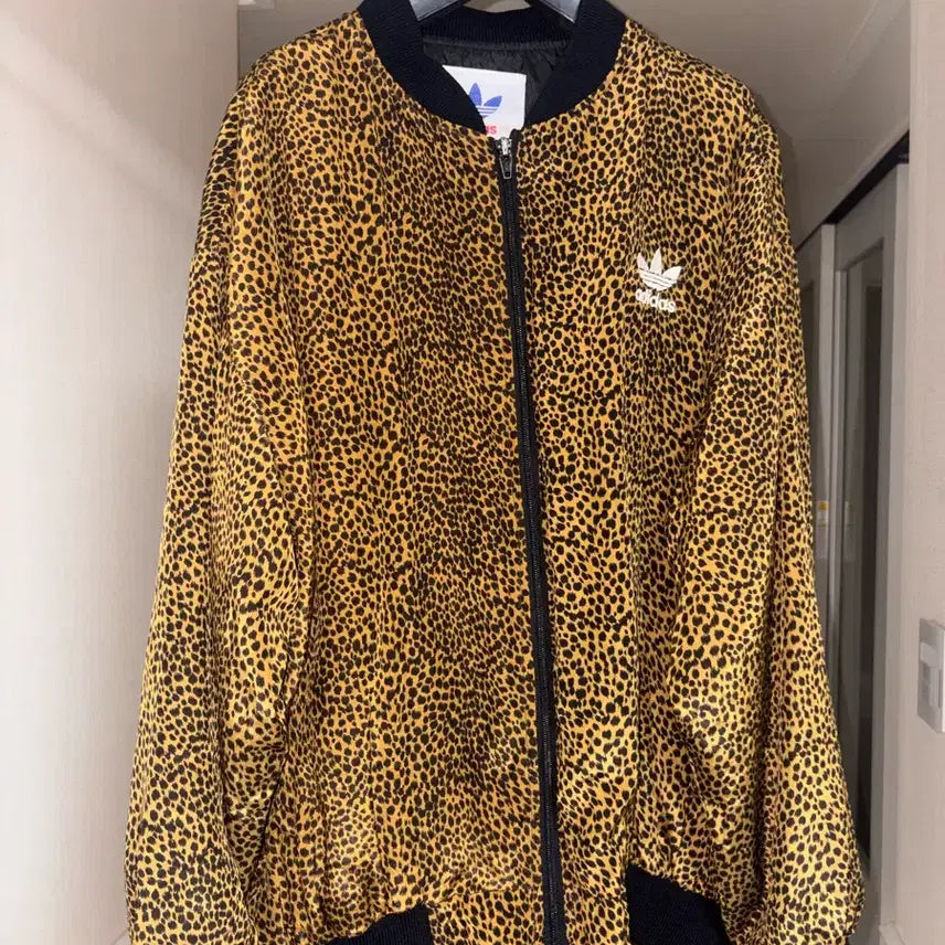 [BUNJANG] Adidas Leopard Track Jacket / 아디다스 레오파드 트랙자켓