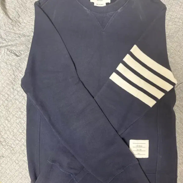 [BUNJANG] Thom Browne 4-Bar Sweatshirt Navy / 톰브라운 4선맨투맨 네이비