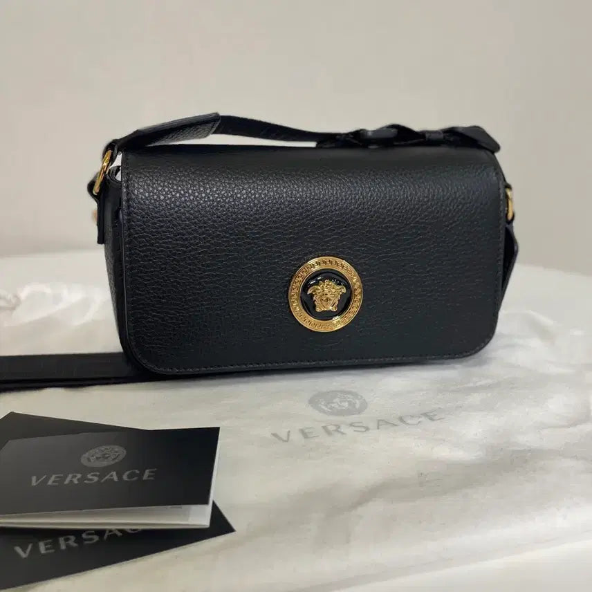 [BUNJANG] Versace Crossbody Bag / 새상품급) 베르사체 크로스백 아울렛 구매