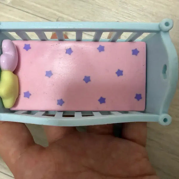 [BUNJANG] Sanrio Bed / 산리오 침대